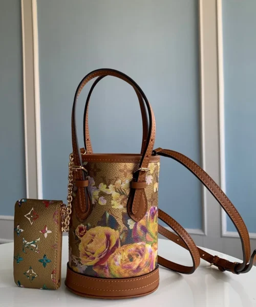 louis-vuitton-nano-bucket-gold-m81724