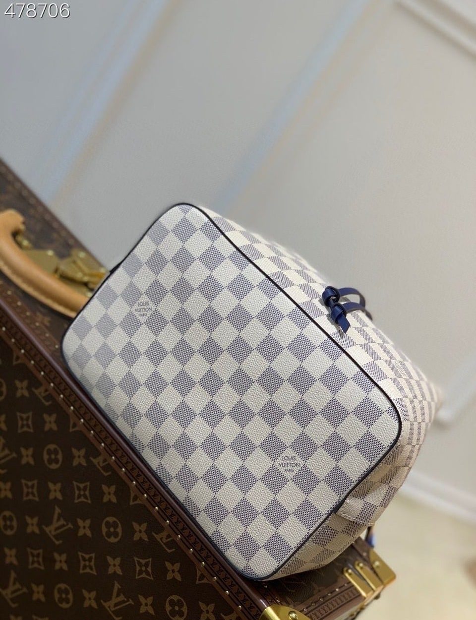 1:1 Replica Louis Vuitton LV NeoNoe MM Damier Azur Canvas Luxury Bag For Women N50042 - 10.2in/26cm