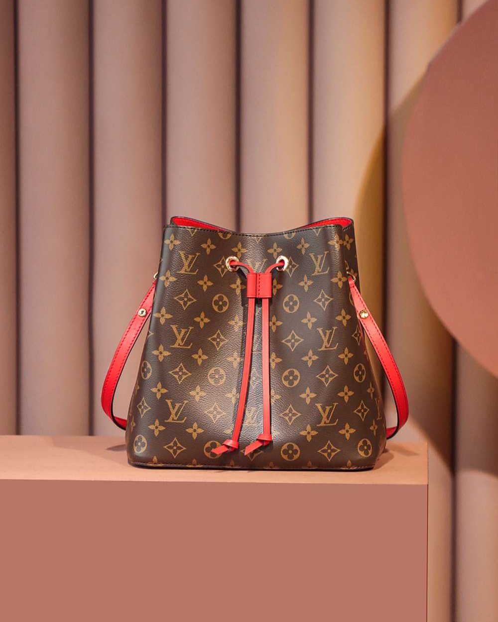 1:1 Replica Louis Vuitton LV NéoNoé MM Monogram Canvas Luxury Bag For Women M44021 - 26cm / 10.2in
