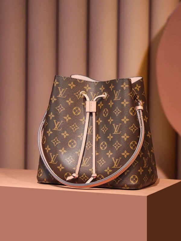 1:1 Replica Louis Vuitton LV NéoNoé MM Monogram Canvas Luxury Bag For Women M44022 - 26cm / 10.2in