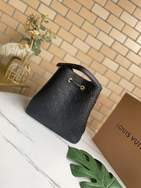 1:1 Replica Louis Vuitton LV NéoNoé MM Monogram Empreinte Leather Luxury Bag For Women M45256 - 10.2in/26cm