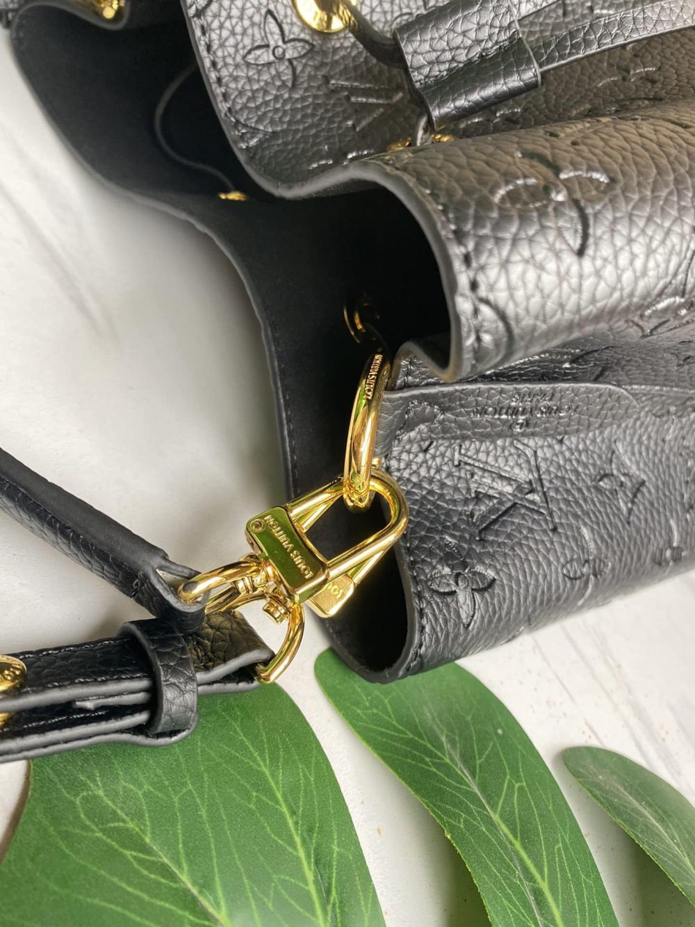1:1 Replica Louis Vuitton LV NéoNoé MM Monogram Empreinte Leather Luxury Bag For Women M45256 - 10.2in/26cm - Image 7