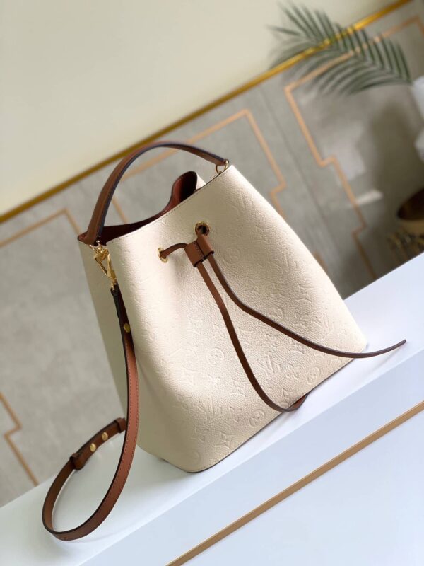 1:1 Replica Louis Vuitton LV NéoNoé MM Monogram Empreinte Leather Luxury Bag For Women M45307 - 10.2in/26cm