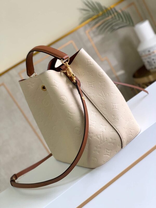 1:1 Replica Louis Vuitton LV NéoNoé MM Monogram Empreinte Leather Luxury Bag For Women M45307 - 10.2in/26cm