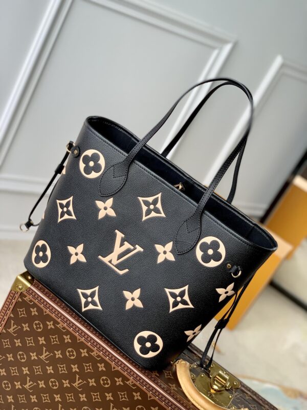 1:1 Replica Louis Vuitton LV Neverfull MM Monogram Empreinte Leather Black Luxury Bag For Women M58907 - 31cm/ 12.2in