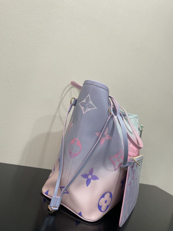 1:1 Replica Louis Vuitton LV Neverfull MM Monogram Canvas Sunrise Pastel Luxury Bag For Women M46077 - 12.2in/31cm