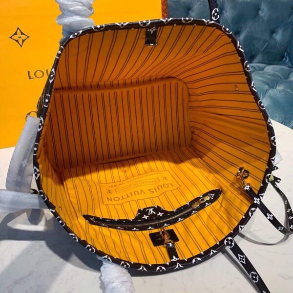 1:1 Replica Louis Vuitton LV Neverfull MM Monogram Canvas Jungle Black Luxury Bag For Women M44676 - 12.2in/31cm