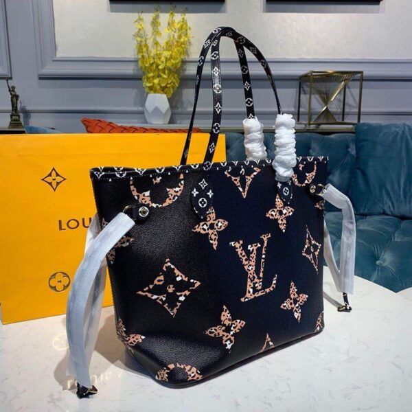 1:1 Replica Louis Vuitton LV Neverfull MM Monogram Canvas Jungle Black Luxury Bag For Women M44676 - 12.2in/31cm