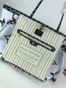 1:1 Replica Louis Vuitton LV Neverfull MM Monogram Jungle Canvas Luxury Bag For Women M44716 - 12.2in/31cm
