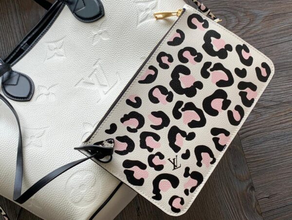 1:1 Replica Louis Vuitton LV Neverfull MM Wild At Heart Monogram Empreinte Leather Luxury Bag For Women M58525 - 12.2in/31cm