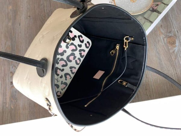 1:1 Replica Louis Vuitton LV Neverfull MM Wild At Heart Monogram Empreinte Leather Luxury Bag For Women M58525 - 12.2in/31cm