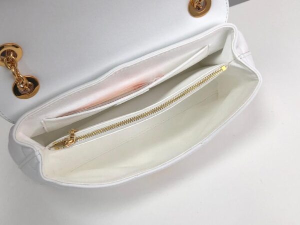 1:1 Replica Louis Vuitton LV New Wave Chain Bag White Luxury Bag For Women M58549 - 9.4in/24cm