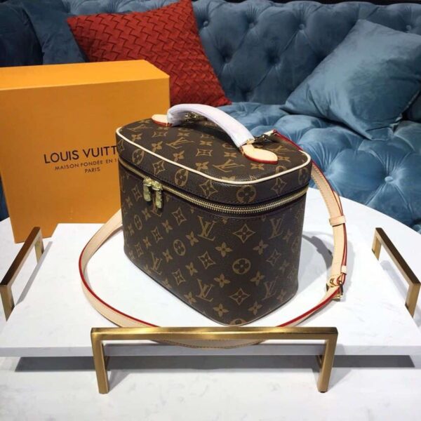 1:1 Replica Louis Vuitton LV Nice BB Toiletry Pouch Monogram Canvas Luxury Bag For Women M42265 - 9.4in/24cm