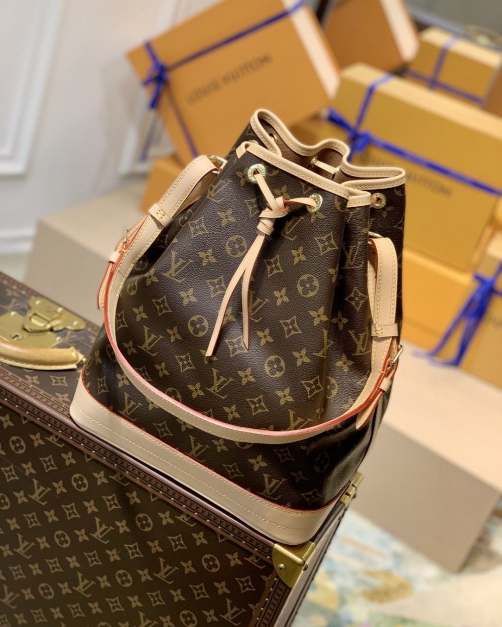 1:1 Replica Louis Vuitton LV Noé Monogram Canvas Luxury Bag For Women M42224 - 13.4in/36cm