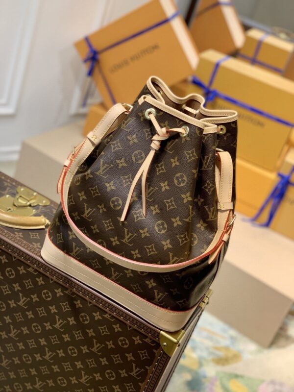1:1 Replica Louis Vuitton LV Noé Monogram Canvas Luxury Bag For Women M42224 - 13.4in/36cm