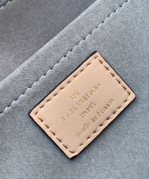 1:1 Replica Louis Vuitton LV On My Side MM High End Leather Luxury Bag For Women M58485 - 12in/31cm