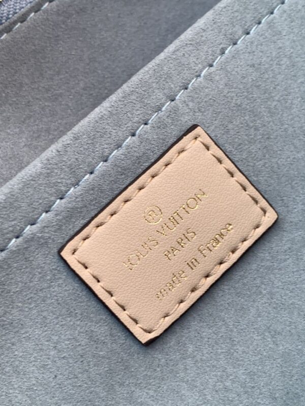 1:1 Replica Louis Vuitton LV On My Side MM High End Leather Luxury Bag For Women M58485 - 12in/31cm
