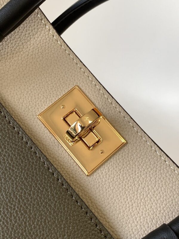 1:1 Replica Louis Vuitton LV On My Side MM High End Leather Luxury Bag For Women M55302 - 12in/31cm