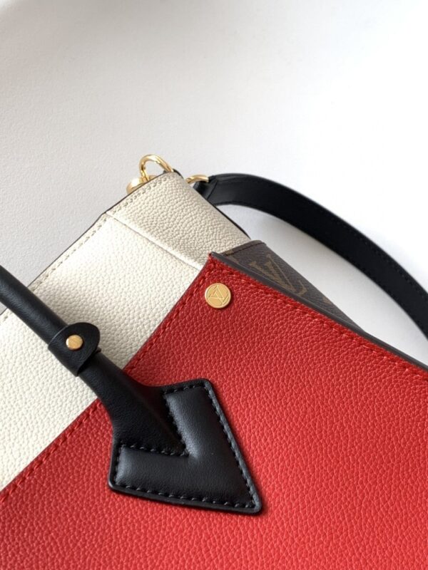 1:1 Replica Louis Vuitton LV On My Side MM High End Leather Luxury Bag For Women M53824 - 12in/31cm