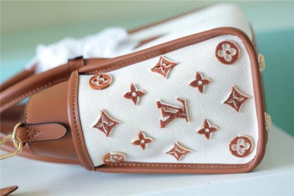 1:1 Replica Louis Vuitton LV On My Side PM High End Leather Luxury Bag For Women Caramel Brown  M59905 - 25cm/9.8 Inches