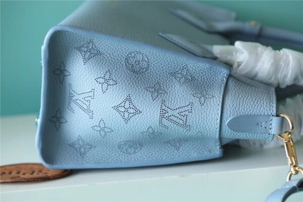 1:1 Replica Louis Vuitton LV On My Side PM Mahina Bleu Nuage Blue Luxury Bag For Women M59432 - 25cm/9.8in