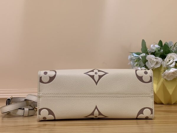 1:1 Replica Louis Vuitton LV OnTheGo PM Bag Monogram Empreinte Beige Luxury Bag For Women - 9.8in/25cm