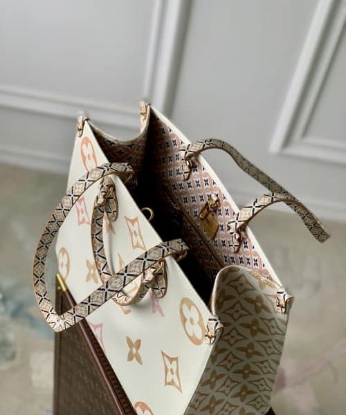 1:1 Replica Louis Vuitton LV OnTheGo MM Beige Essential Bag For Women M22975 - 35cm/ 13.8in