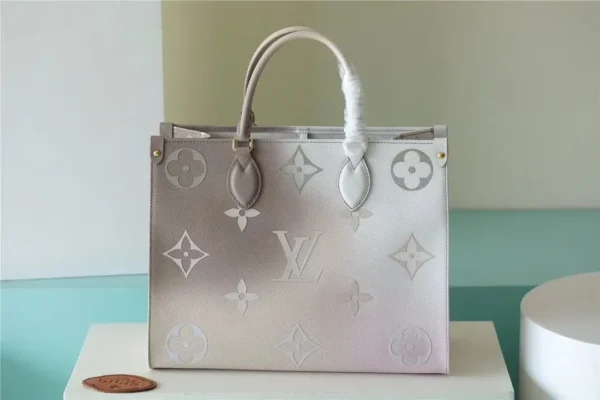louis-vuitton-onthego-mm-monogram-canvas-sunset-kaki-m20510