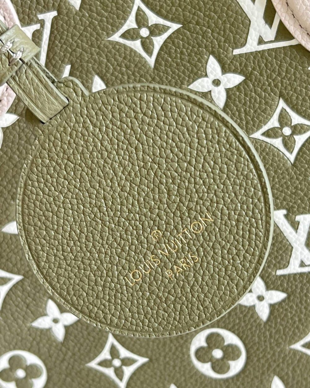 1:1 Replica Louis Vuitton LV Onthego MM Monogram Empreinte Khaki Green Luxury Bag For Women M46060 - 35cm