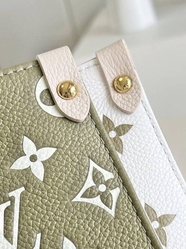 1:1 Replica Louis Vuitton LV Onthego MM Monogram Empreinte Khaki Green Luxury Bag For Women M46060 - 35cm