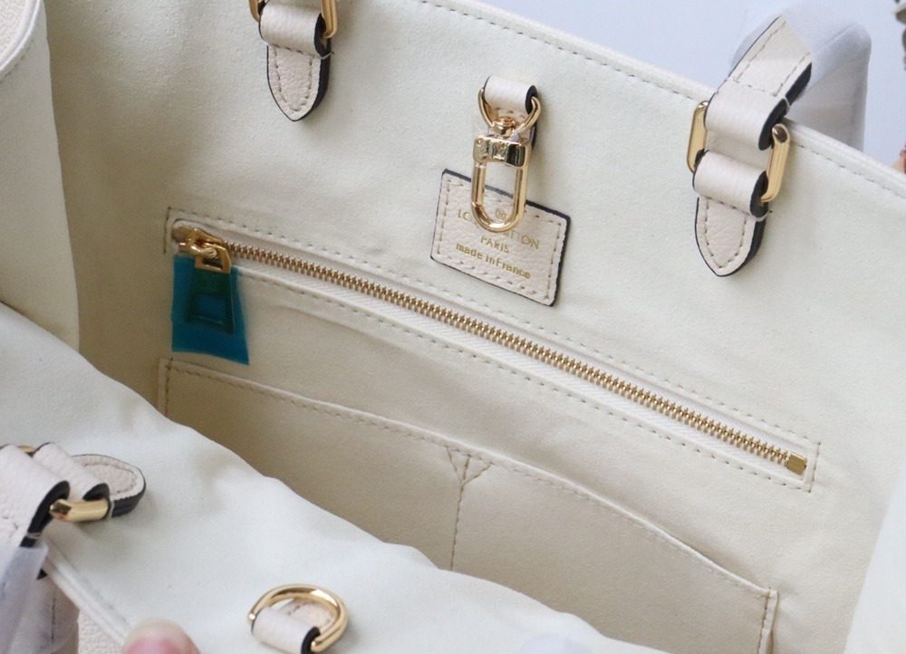 1:1 Replica Louis Vuitton LV OnTheGo MM Monogram Empreinte Cream Luxury Bag For Women M45717 - 13.8in/35cm
