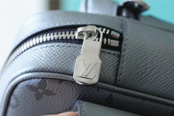 1:1 Replica Louis Vuitton LV Outdoor Bumbag Monogram Canvas Grey Unique Bag For Men - 8.3in/21cm