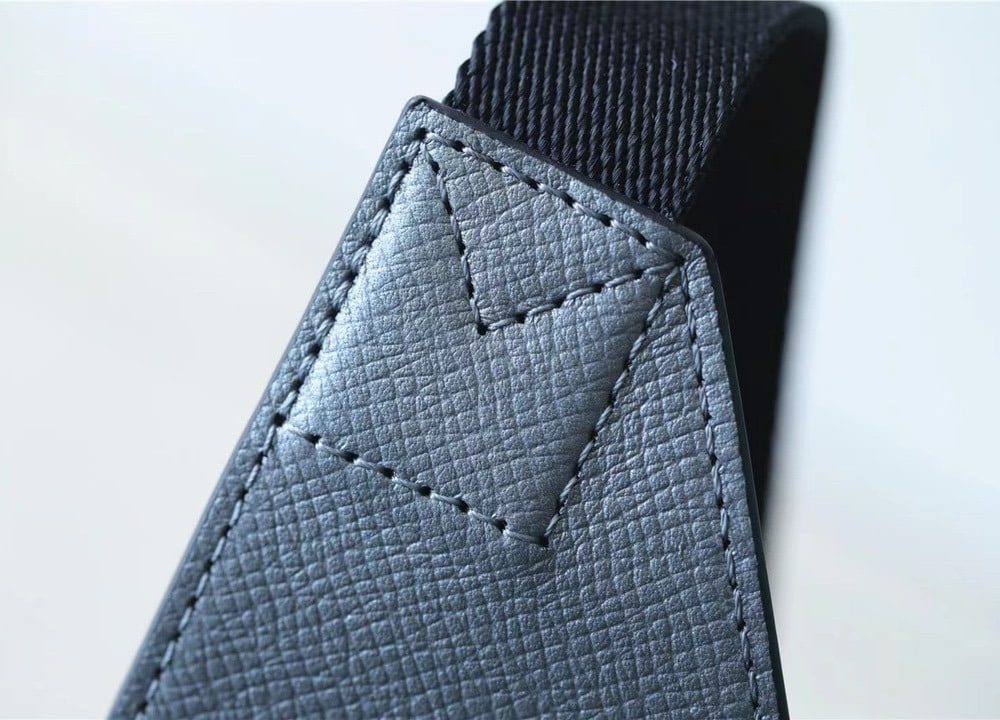 1:1 Replica Louis Vuitton LV Outdoor Bumbag Monogram Canvas Grey Unique Bag For Men - 8.3in/21cm