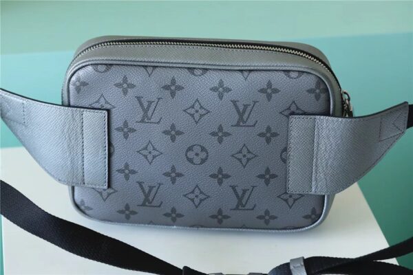 1:1 Replica Louis Vuitton LV Outdoor Bumbag Monogram Canvas Grey Unique Bag For Men - 8.3in/21cm