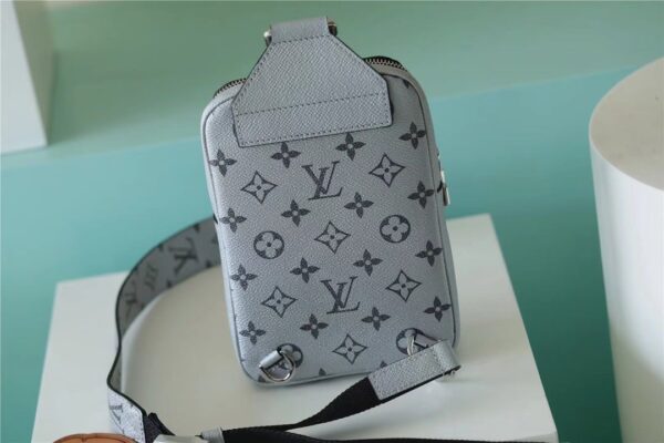 1:1 Replica Louis Vuitton LV Outdoor Sling Bag Taigarama Gunmetal Gray Unique Bag For Men - 8.3in/21cm