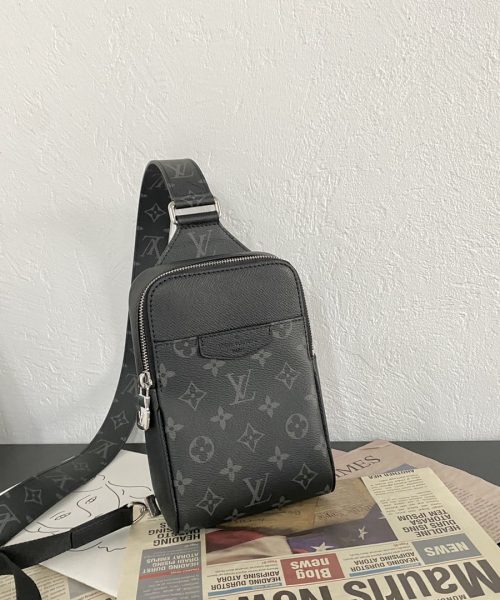 1:1 Replica Louis Vuitton LV Outdoor Slingbag Taigarama Noir Black Unique Bag For Men M30741 - 8.3in/21cm
