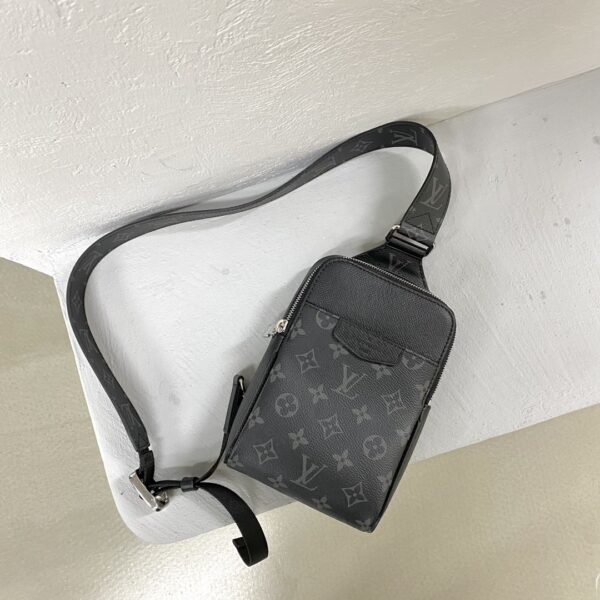 1:1 Replica Louis Vuitton LV Outdoor Slingbag Taigarama Noir Black Unique Bag For Men M30741 - 8.3in/21cm