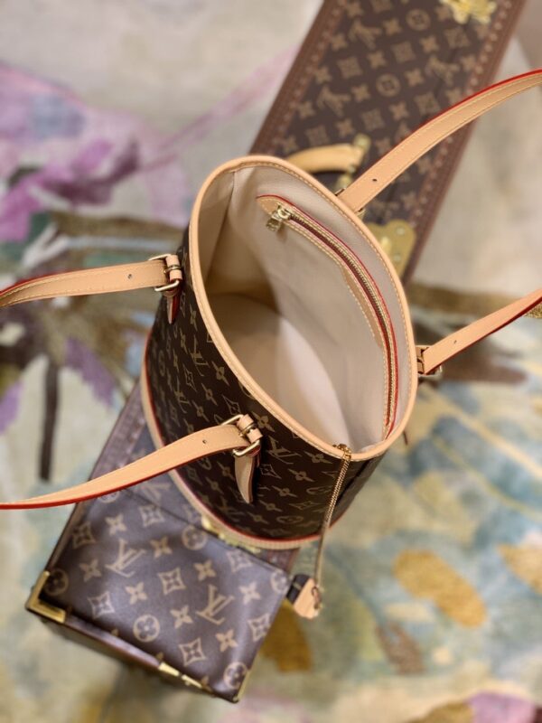 1:1 Replica Louis Vuitton LV Petit Bucket Bag Monogram Canvas Luxury Bag For Women M42238 - 10.2in/26cm
