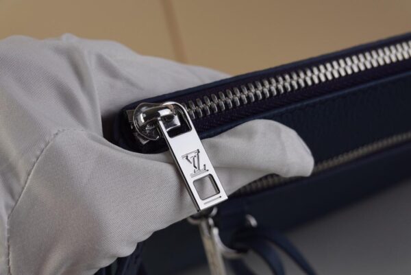1:1 Replica Louis Vuitton LV Pochette Ipad Blue Aerogram Unique Bag For Men - 30cm