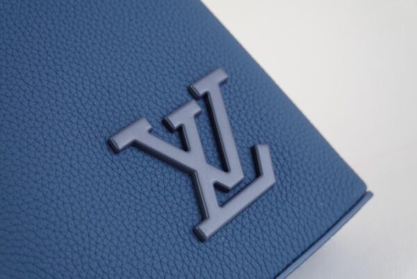 1:1 Replica Louis Vuitton LV Pochette Ipad Blue Aerogram Unique Bag For Men - 30cm