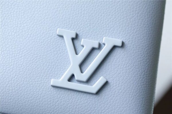 1:1 Replica Louis Vuitton LV Pochette Ipad Grey Aerogram Unique Bag For Men M81029 - 30cm