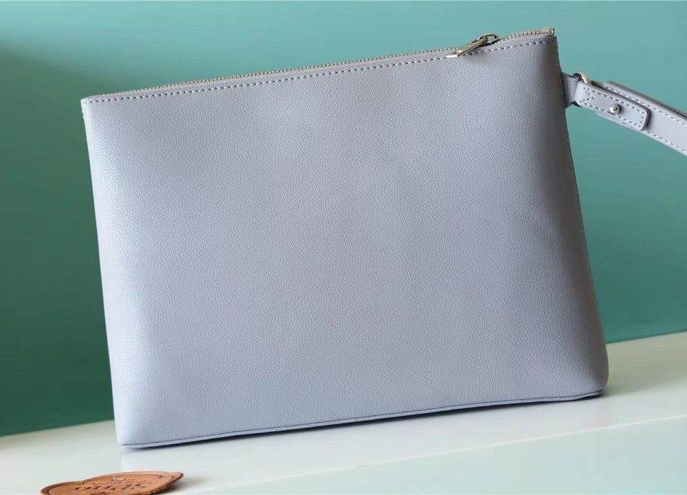 1:1 Replica Louis Vuitton LV Pochette Ipad Grey Aerogram Unique Bag For Men M81029 - 30cm