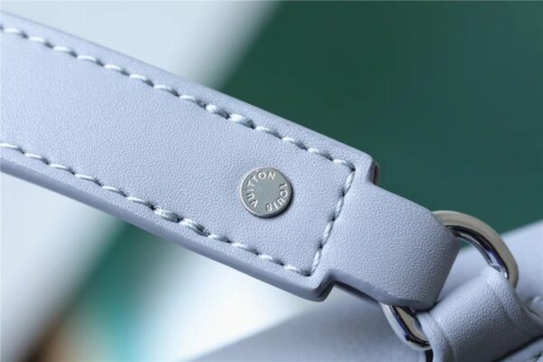 1:1 Replica Louis Vuitton LV Pochette Ipad Grey Aerogram Unique Bag For Men M81029 - 30cm