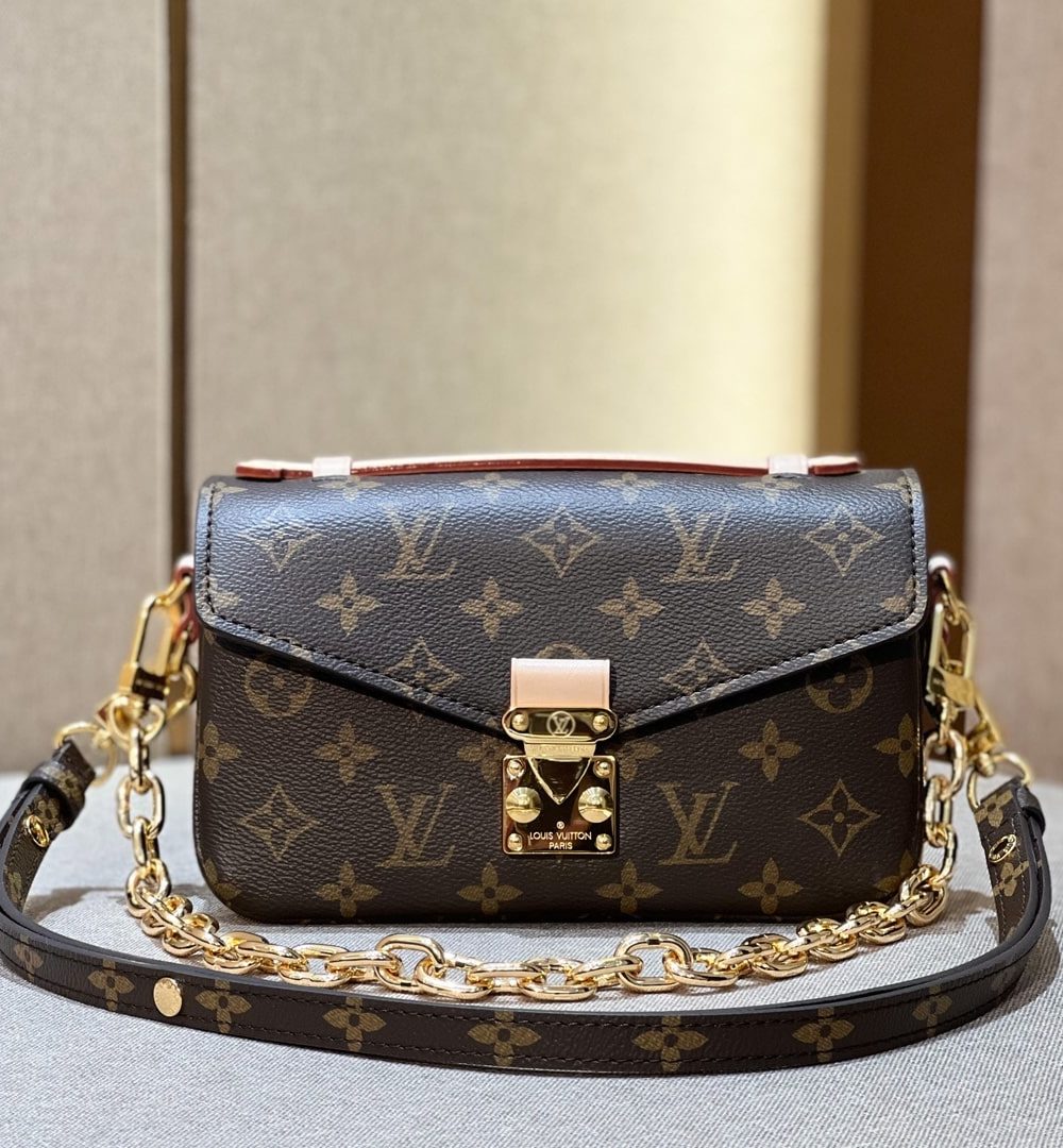 1:1 Replica Louis Vuitton LV Pochette Métis East West Brown Essential Bag For Women M46279‎ 8.5in/21.5cm