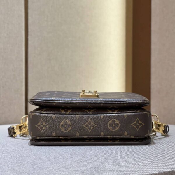1:1 Replica Louis Vuitton LV Pochette Métis East West Brown Essential Bag For Women M46279‎ 8.5in/21.5cm