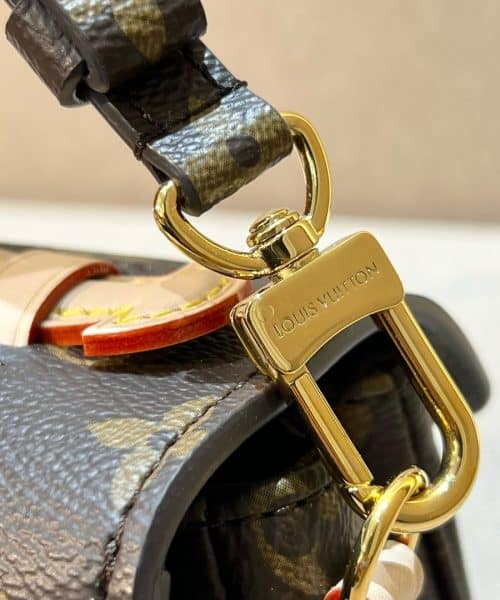 1:1 Replica Louis Vuitton LV Pochette Métis East West Brown Essential Bag For Women M46279‎ 8.5in/21.5cm