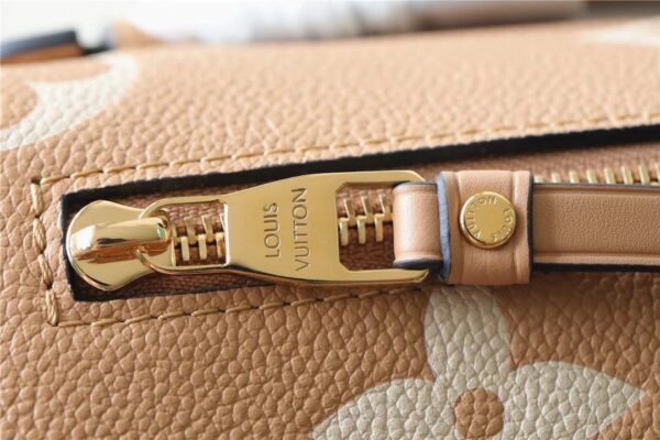 1:1 Replica Louis Vuitton LV Pochette Metis Monogram Empreinte Arizona Brown / Creme Beige Luxury Bag For Women M46018 - 9.8n/25cm