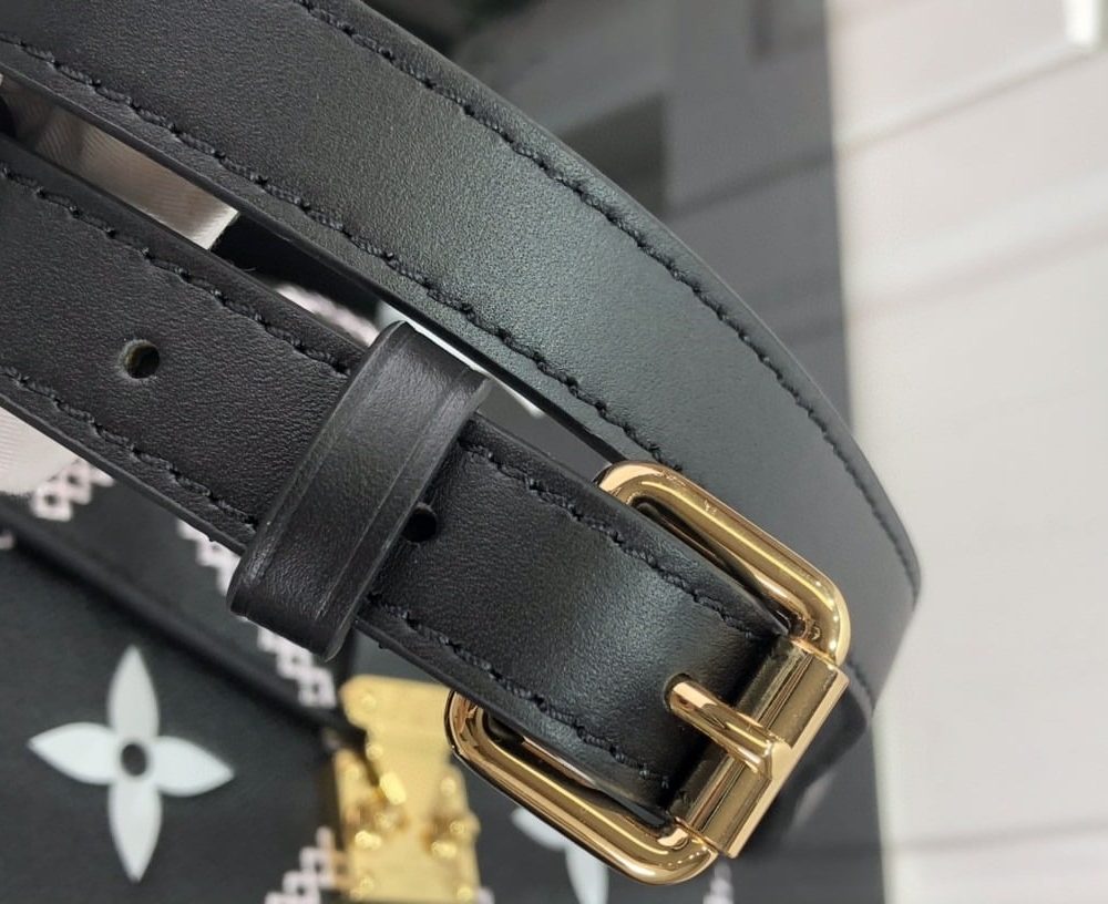 1:1 Replica Louis Vuitton LV Pochette Metis Monogram Empreinte Black Luxury Bag For Women M46028 - 9.8in/25cm