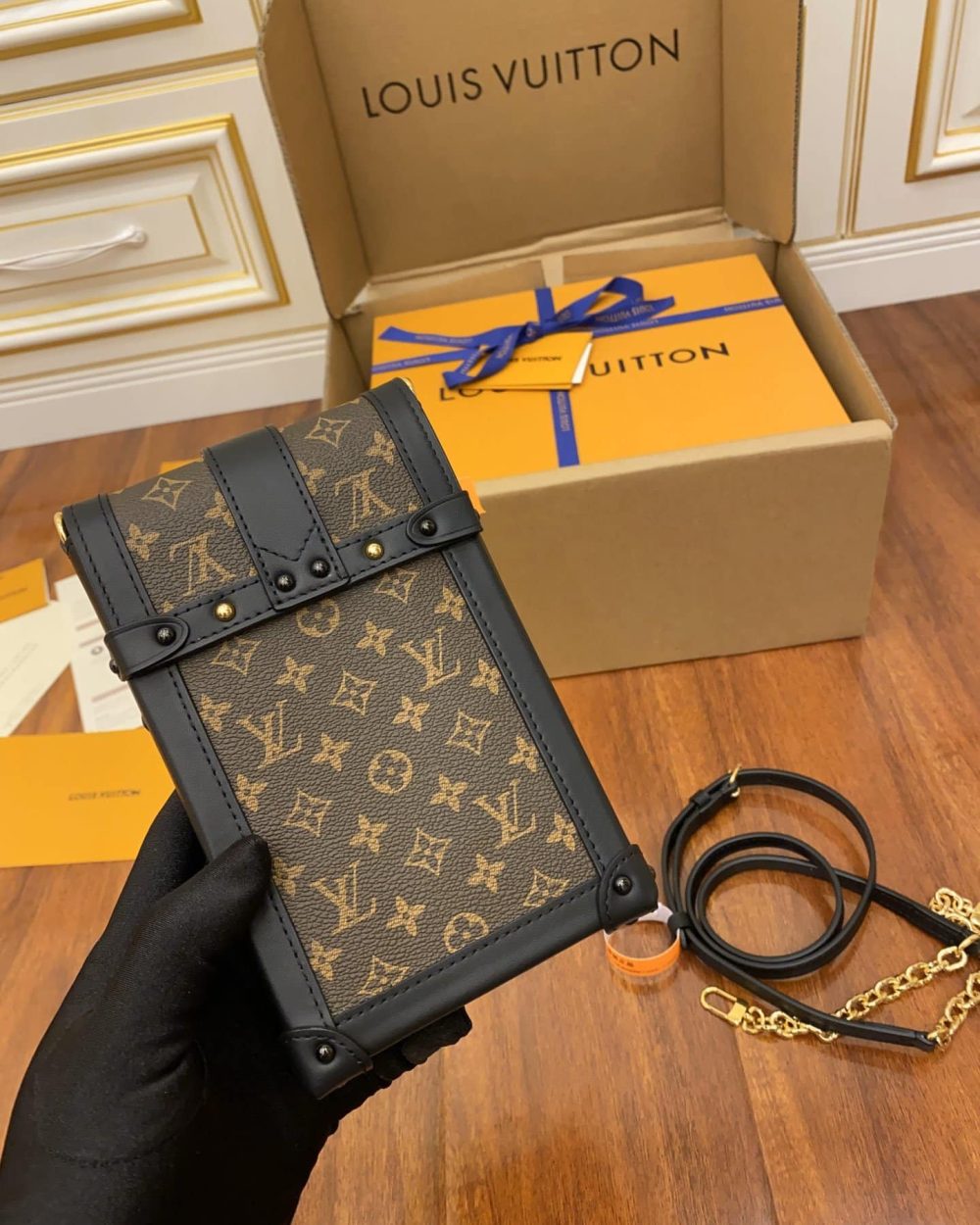 1:1 Replica Louis Vuitton LV Pochette Trunk Verticale Monogram Canvas Black Luxury Bag For Women M63913 - 6.9in/18cm