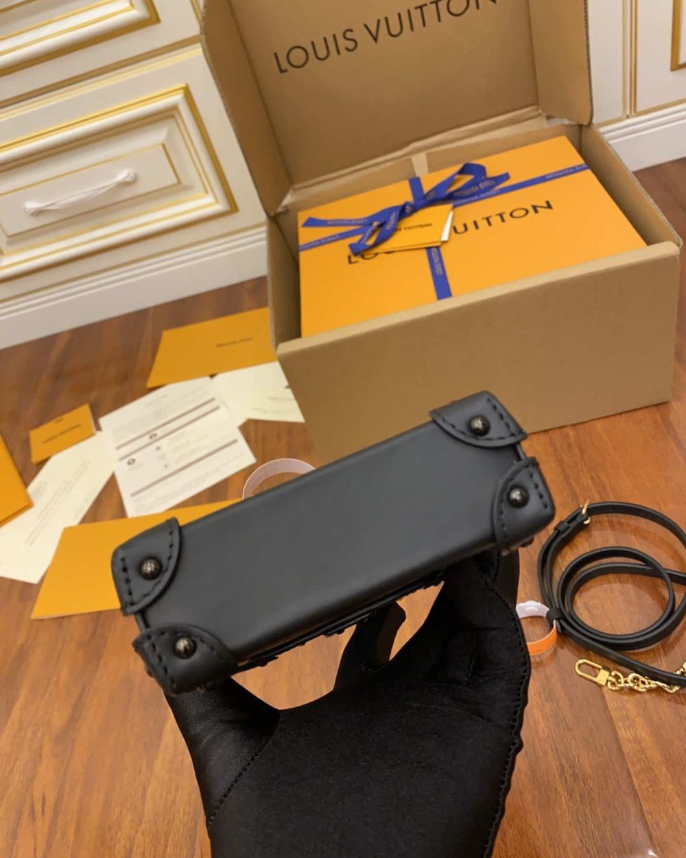 1:1 Replica Louis Vuitton LV Pochette Trunk Verticale Monogram Canvas Black Luxury Bag For Women M63913 - 6.9in/18cm
